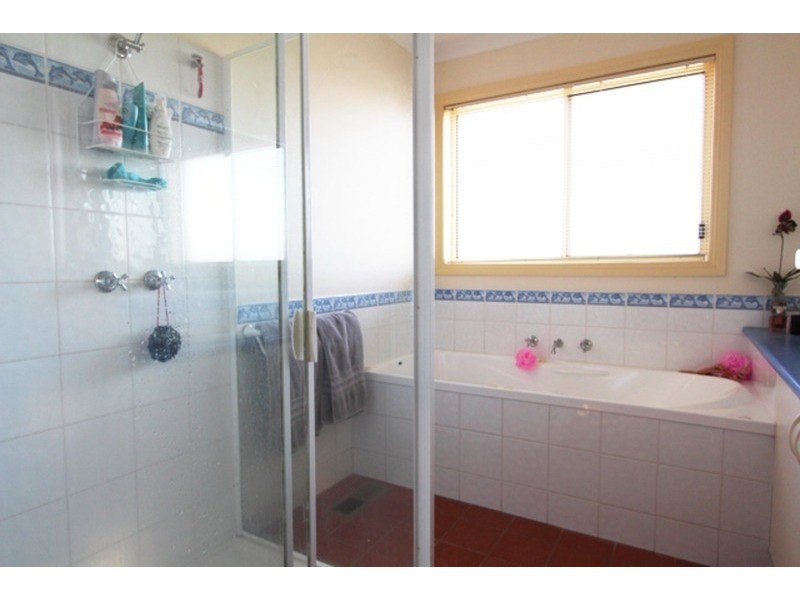 14 Weatherby Drive, Strathdale VIC 3550