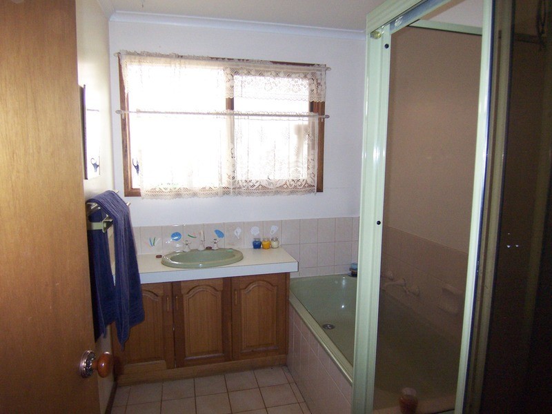 19 Rosella Avenue, Strathfieldsaye VIC 3551