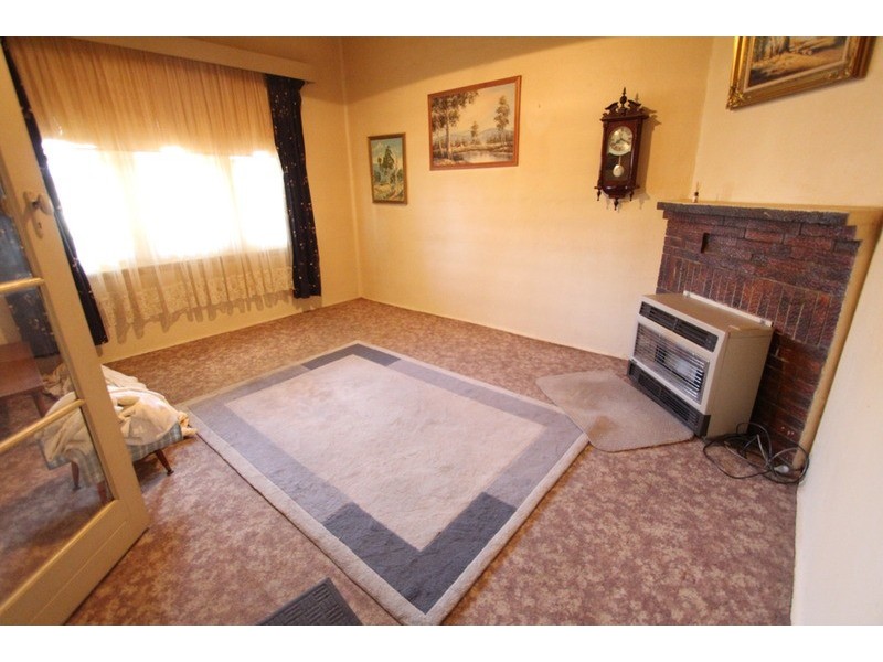 9 Townsend  Street, Kennington VIC 3550