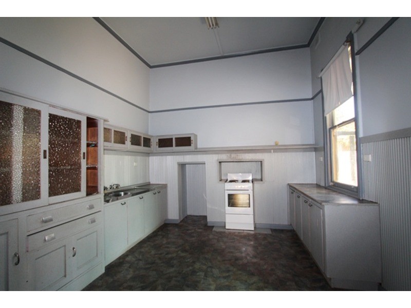 4 Macdougall Road, Golden Square VIC 3555