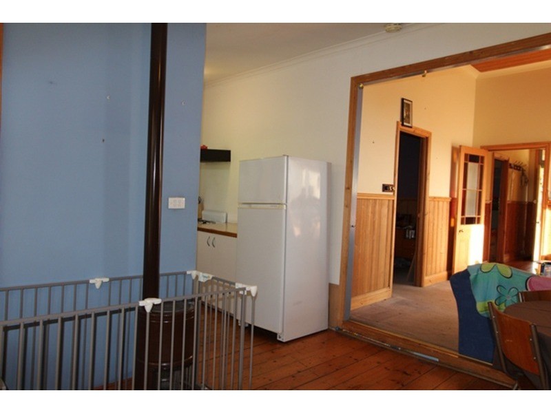 18 Anderson  Street, North Bendigo VIC 3550