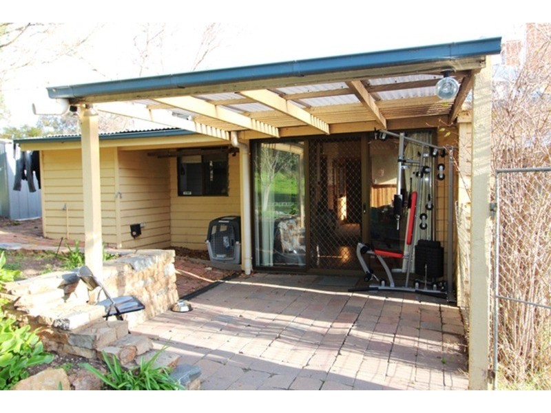 18 Anderson  Street, North Bendigo VIC 3550