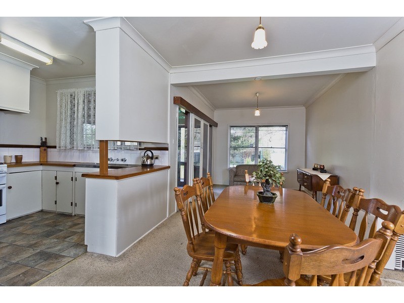 37 Mackenzie Street, West, Golden Square VIC 3555