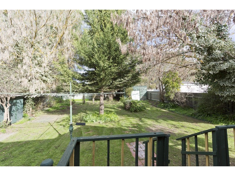 37 Mackenzie Street, West, Golden Square VIC 3555