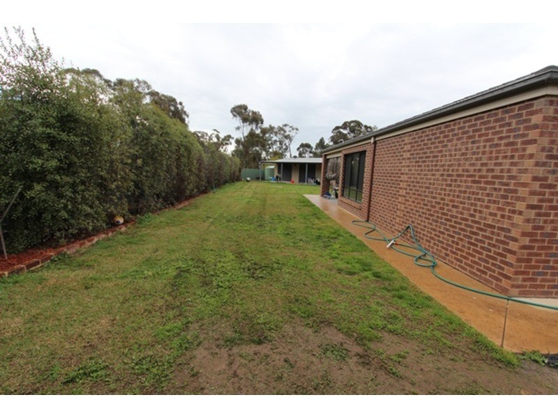 23 Lupson Court, Maiden Gully VIC 3551