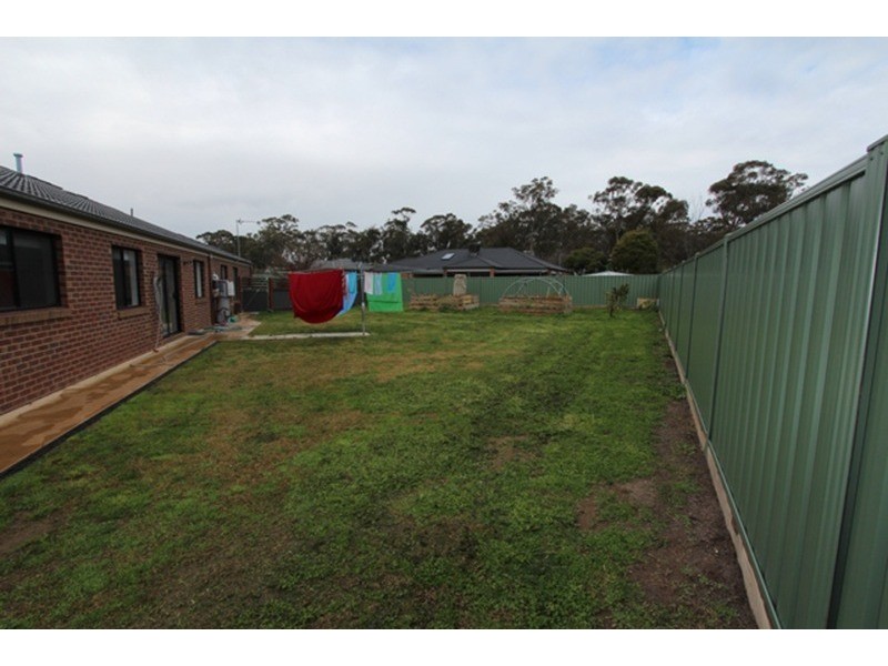 23 Lupson Court, Maiden Gully VIC 3551