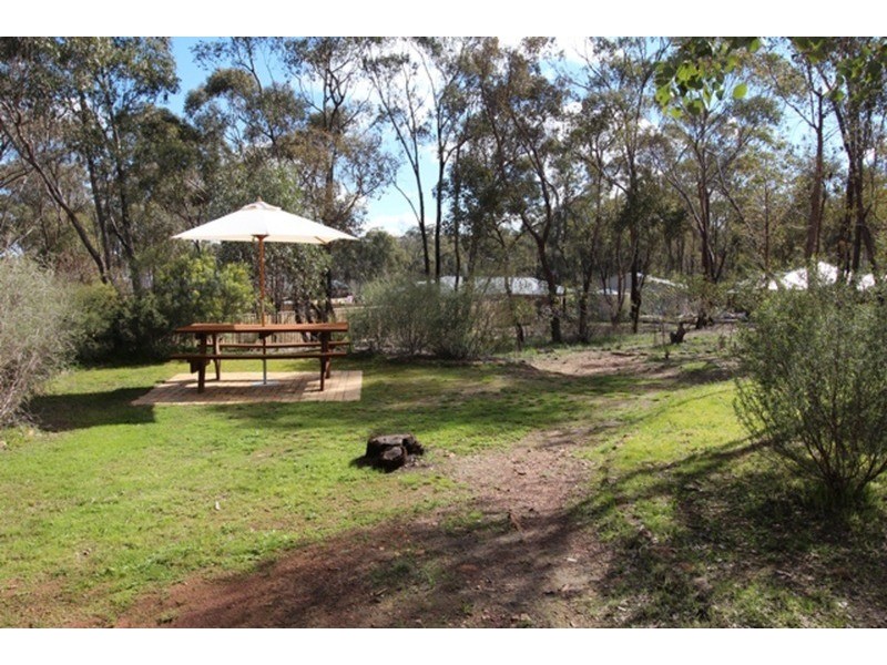 12 Clay Gully Court, Maiden Gully VIC 3551