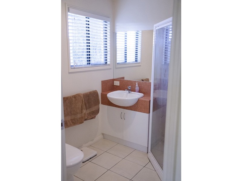 6 Grange Terrace, Golden Square VIC 3555