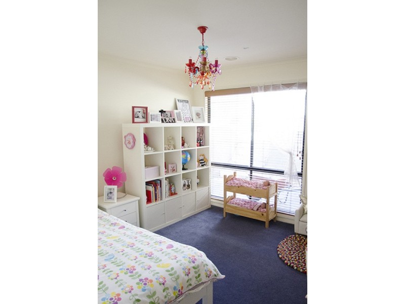 6 Grange Terrace, Golden Square VIC 3555