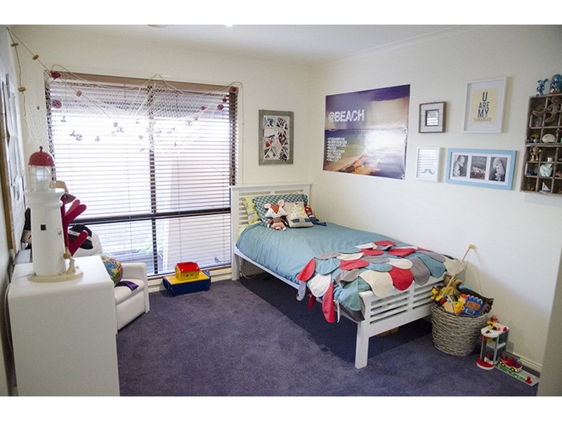 6 Grange Terrace, Golden Square VIC 3555