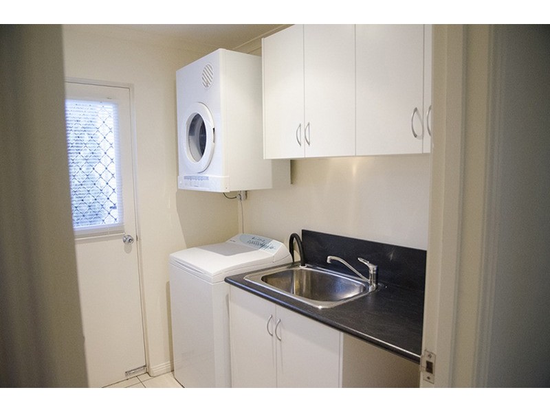 6 Grange Terrace, Golden Square VIC 3555