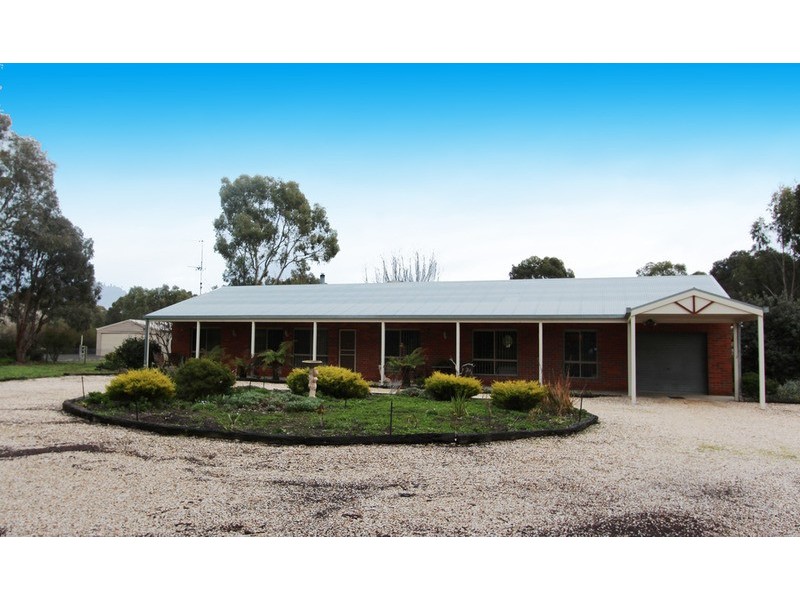 77 Brunel  Street, Huntly VIC 3551