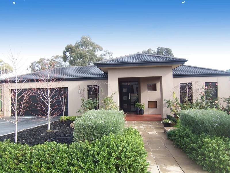 18 Lower Beckhams Road, Maiden Gully VIC 3551