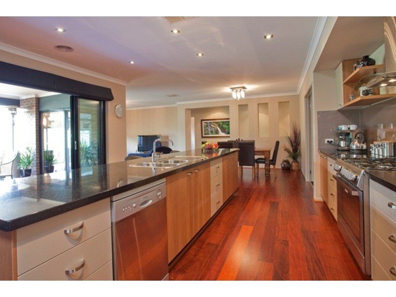 18 Lower Beckhams Road, Maiden Gully VIC 3551