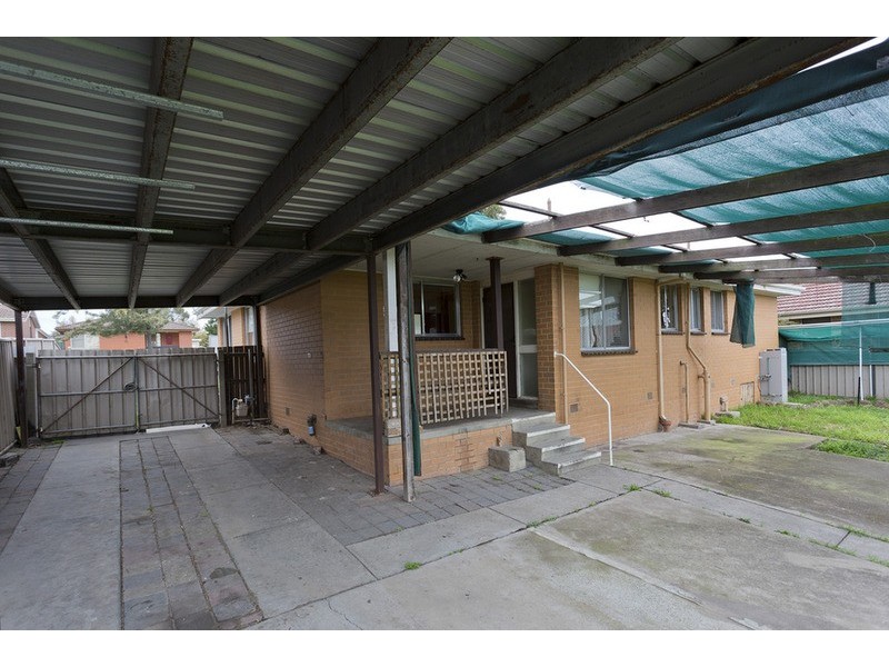 36 Derwent Drive, Long Gully VIC 3550
