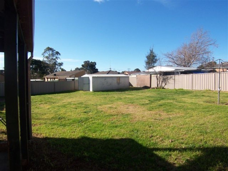 36 Derwent Drive, Long Gully VIC 3550