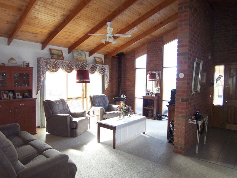 19 Rosella Avenue, Strathfieldsaye VIC 3551