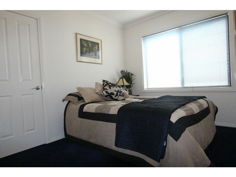 2 Hibiscus Court, Kangaroo Flat VIC 3555