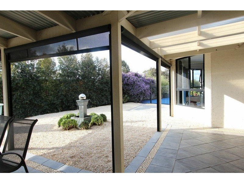 2 Hibiscus Court, Kangaroo Flat VIC 3555