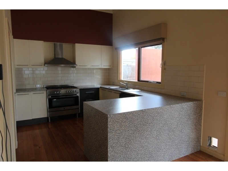 4 Walls Street, Eaglehawk VIC 3556