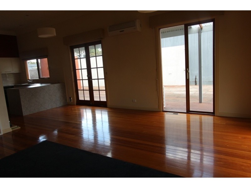 4 Walls Street, Eaglehawk VIC 3556