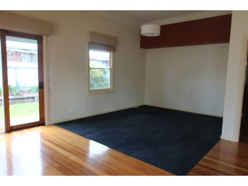 4 Walls Street, Eaglehawk VIC 3556