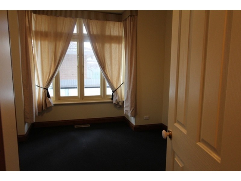 4 Walls Street, Eaglehawk VIC 3556