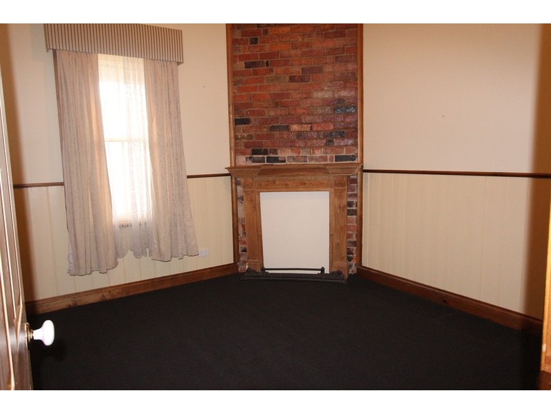 4 Walls Street, Eaglehawk VIC 3556