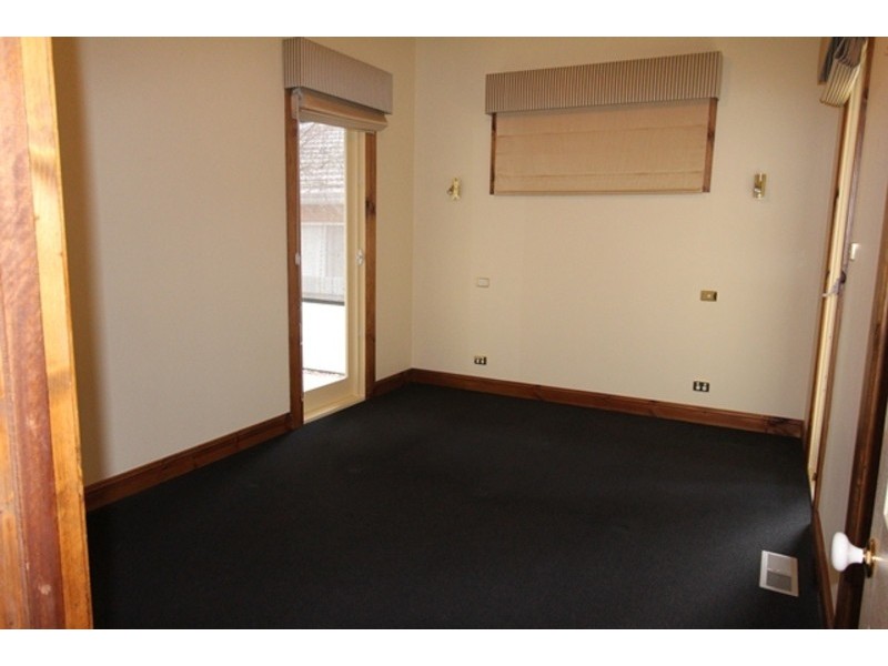 4 Walls Street, Eaglehawk VIC 3556