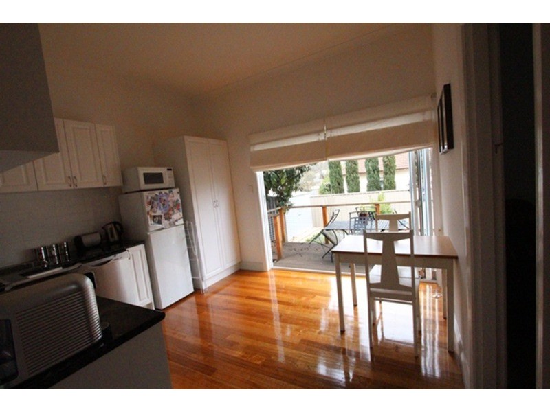 8 Skene Street, Kennington VIC 3550