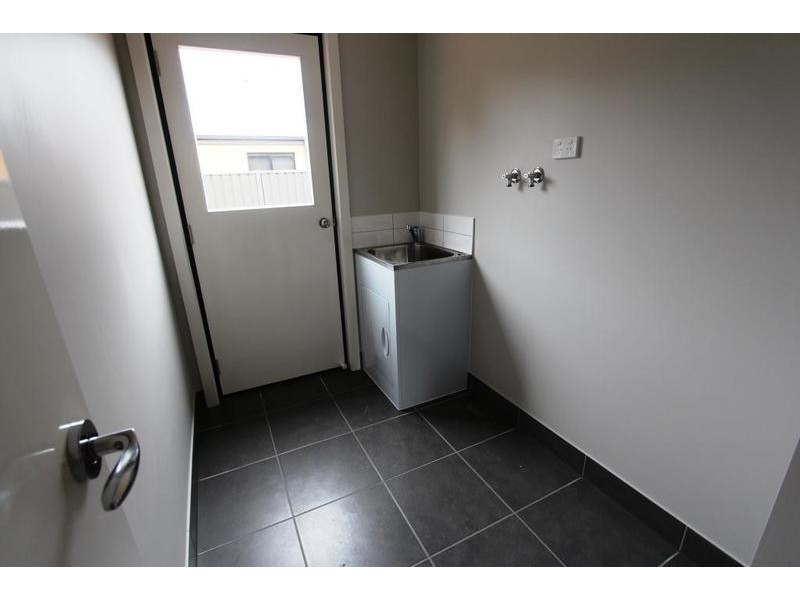 13 Roper Terrace, Epsom VIC 3551