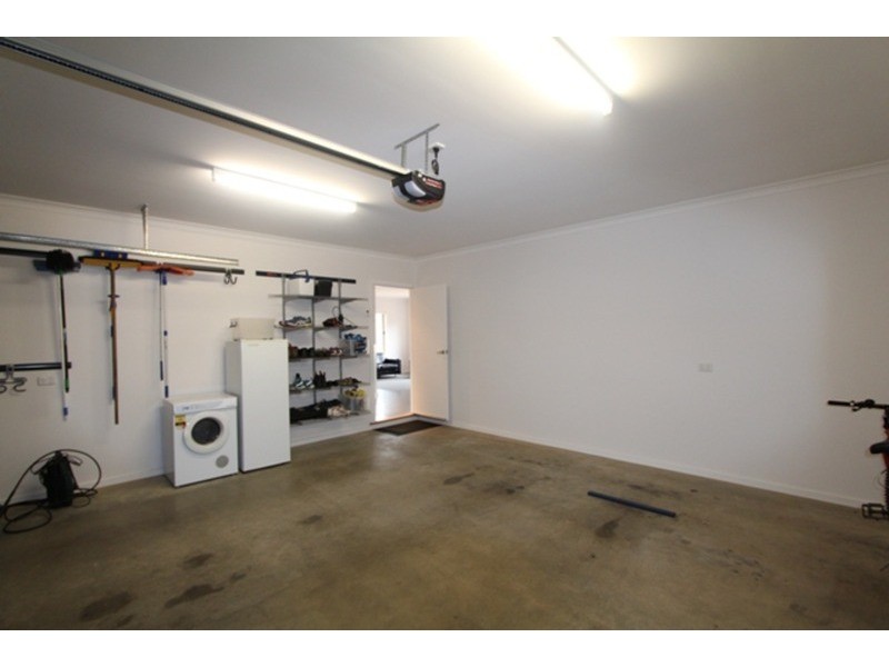 6  Regent  Street, Strathfieldsaye VIC 3551