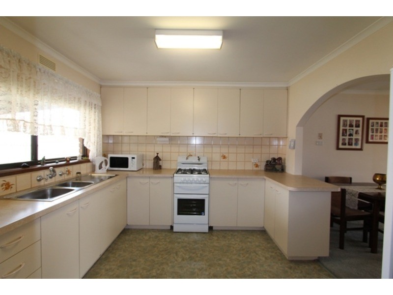 82 Prouses Road, Bendigo VIC 3550