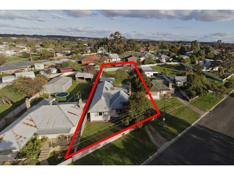 64 Bannister Street, North Bendigo VIC 3550