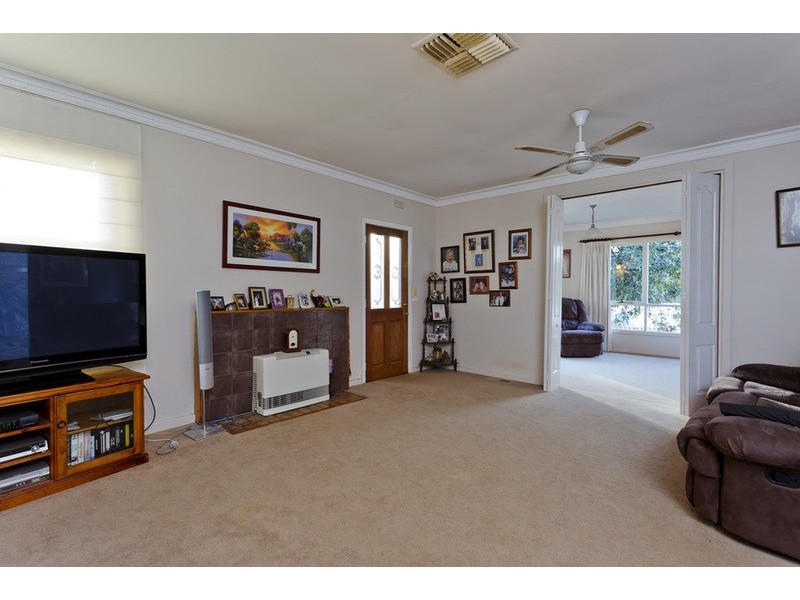 64 Bannister Street, North Bendigo VIC 3550