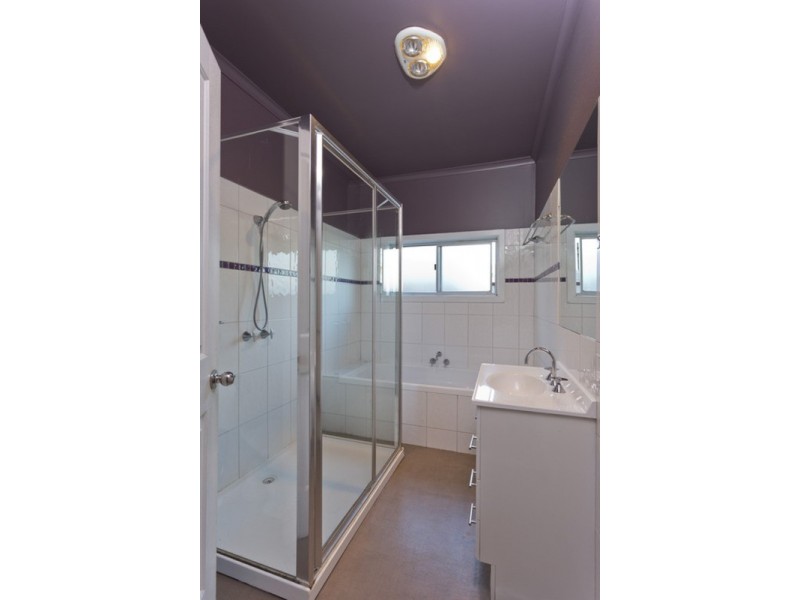 64 Bannister Street, North Bendigo VIC 3550