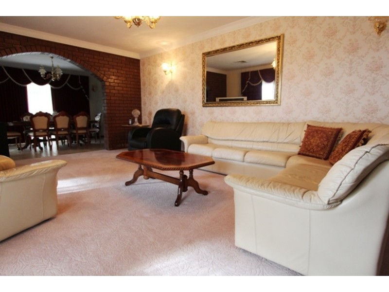 276 – 280 Midland Highway, Epsom VIC 3551