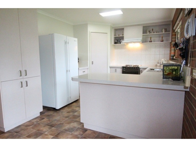 77 Brunel Street, Huntly VIC 3551