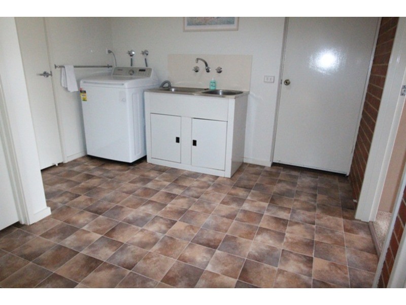 77 Brunel Street, Huntly VIC 3551