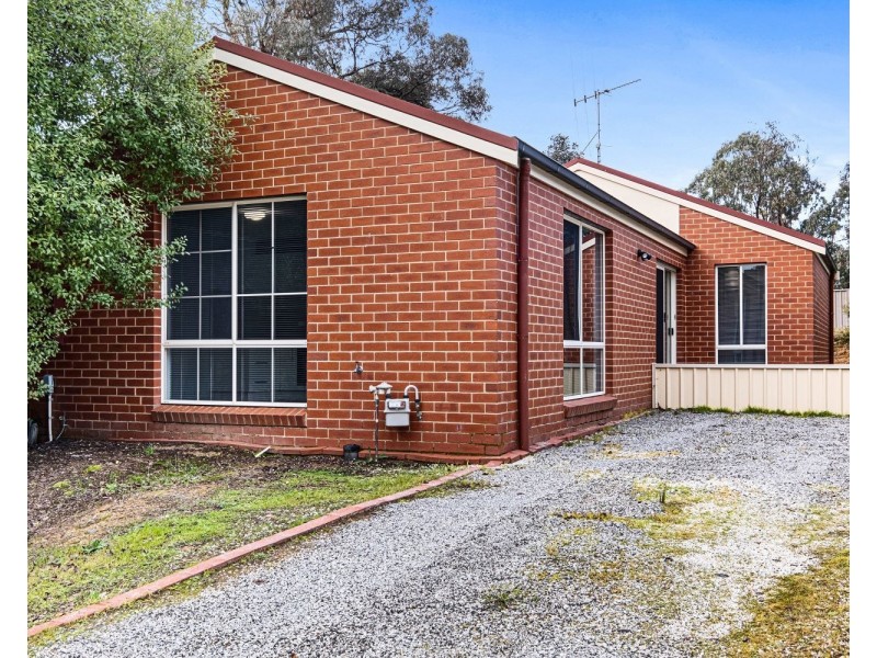 7 Jarrah Court, Spring Gully VIC 3550