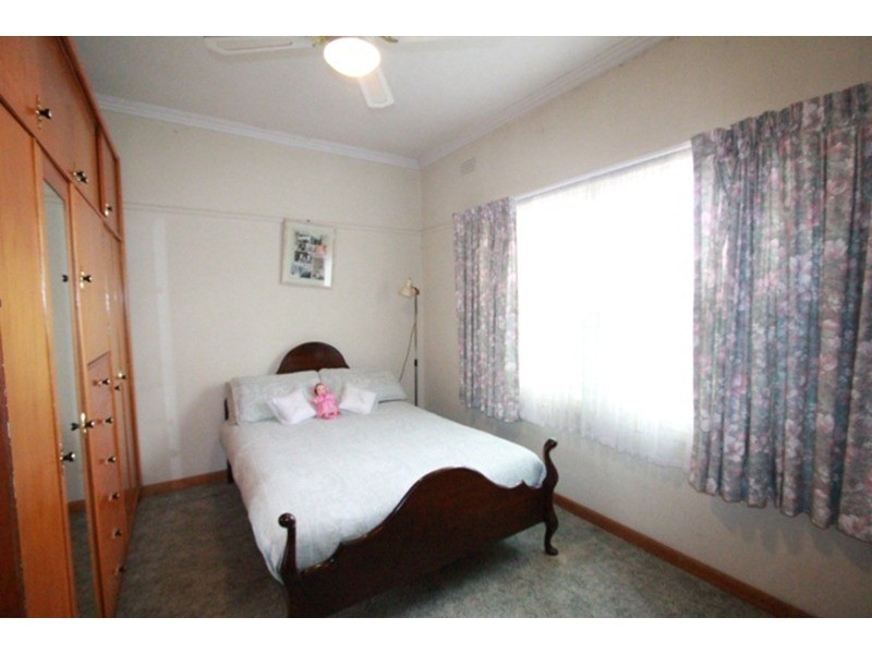 1 Beischer  Street, Strathdale VIC 3550