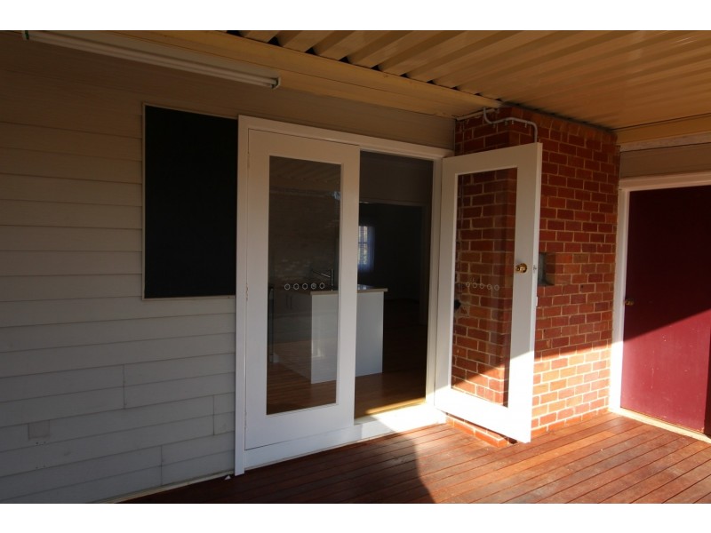 17 Royal Avenue, Kennington VIC 3550