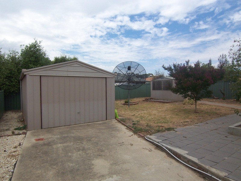 3 McCurrach Place, East Bendigo VIC 3550