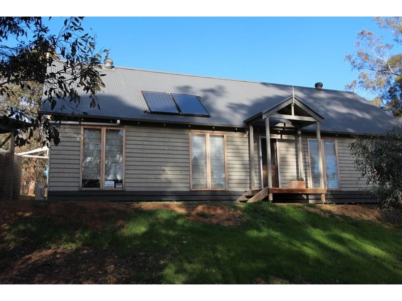 1 Bendigo-Maldon Road, Lockwood South VIC 3551