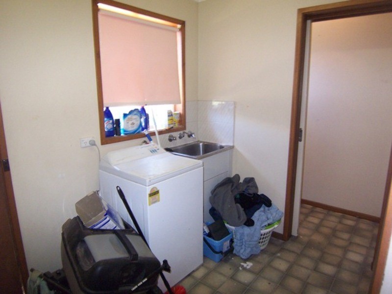 2a Specimen Hill Road, Golden Square VIC 3555