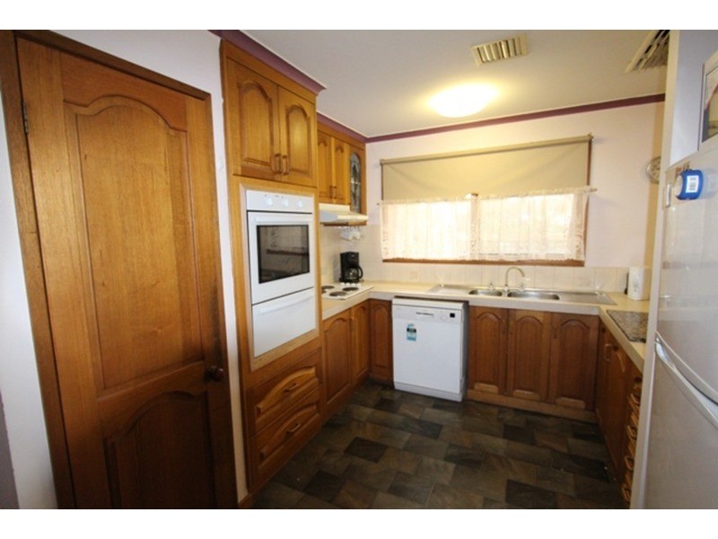 19 Rosella Avenue, Strathfieldsaye VIC 3551