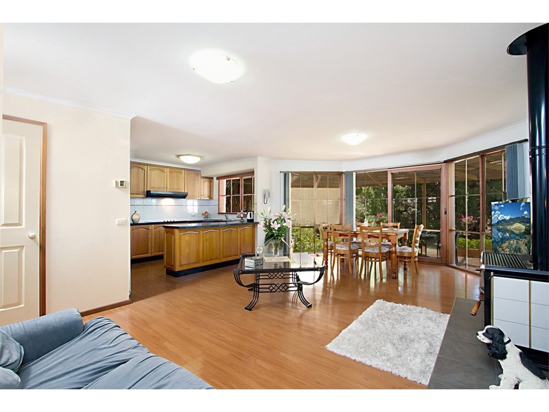 6 Shearers Run, Maiden Gully VIC 3551