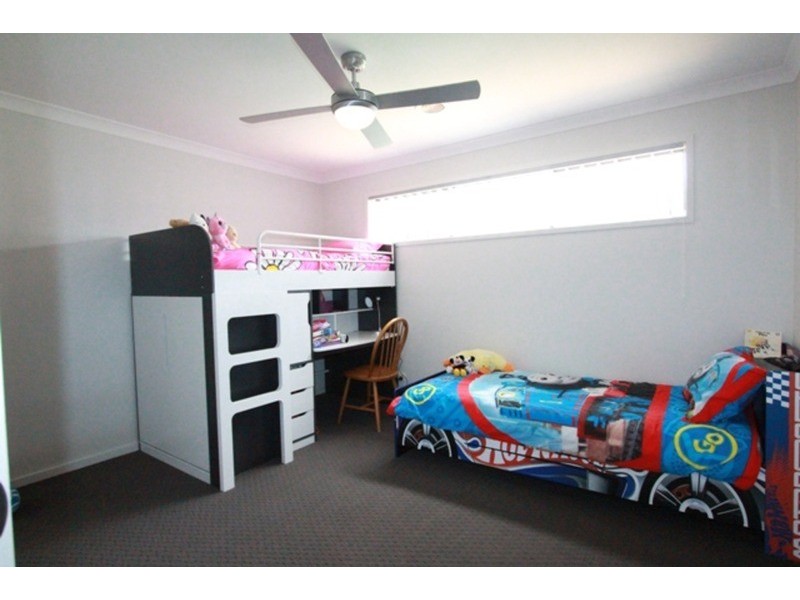 4 Stanson Place, Maiden Gully VIC 3551