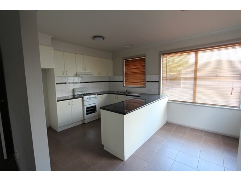 45 Kookaburra Avenue, North Bendigo VIC 3550