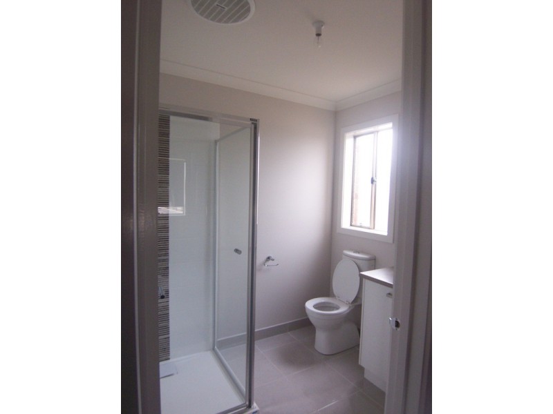 21 Bronze Drive, Kangaroo Flat VIC 3555